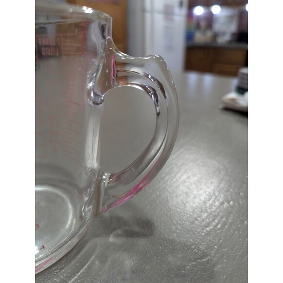 Vintage Pyrex Red 4 Cups Quart Liquid D Handle Glass HTF Measuring Cup USA Heavy - Picture 6 of 6